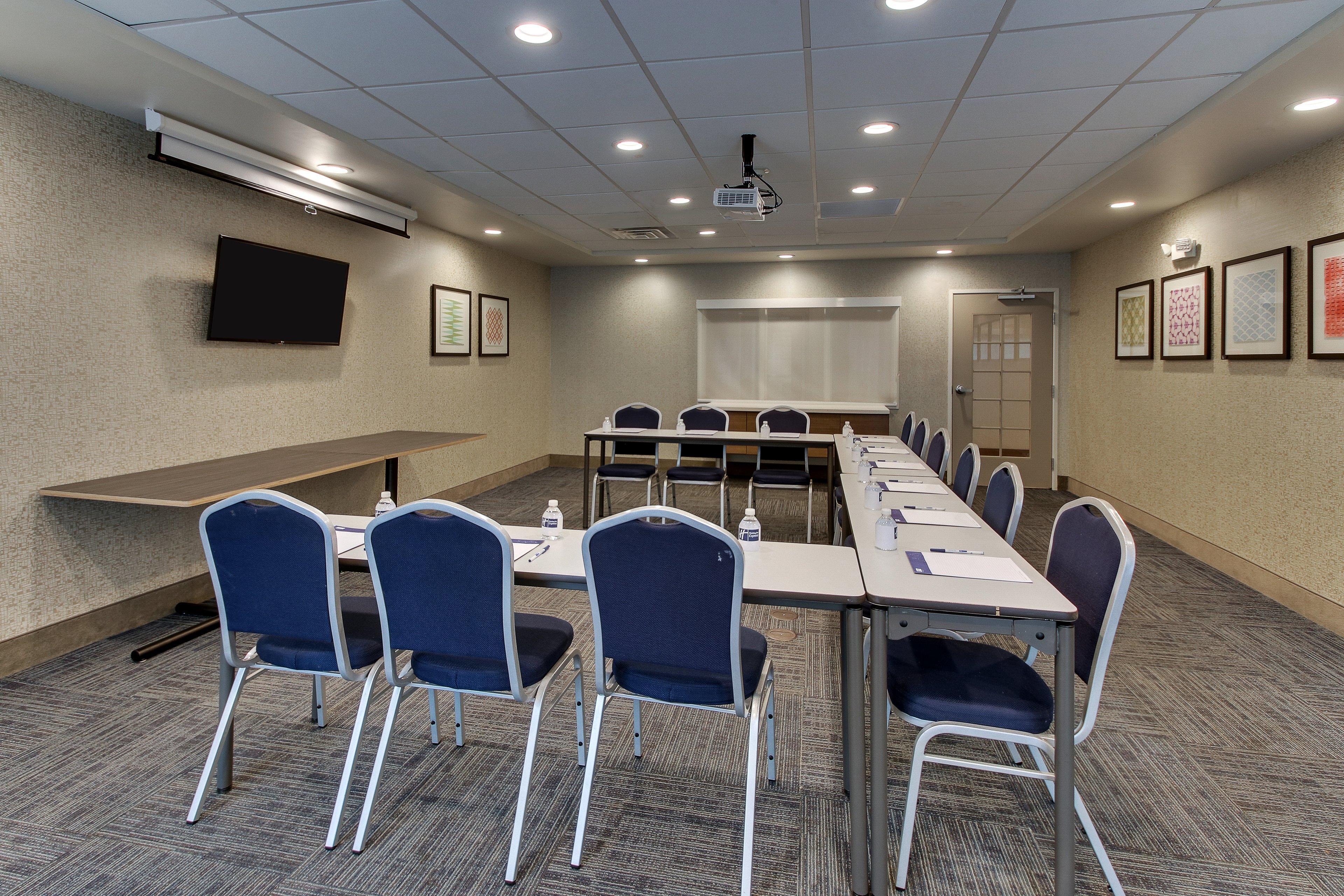 Holiday Inn Express & Suites Ithaca By Ihg Ngoại thất bức ảnh
