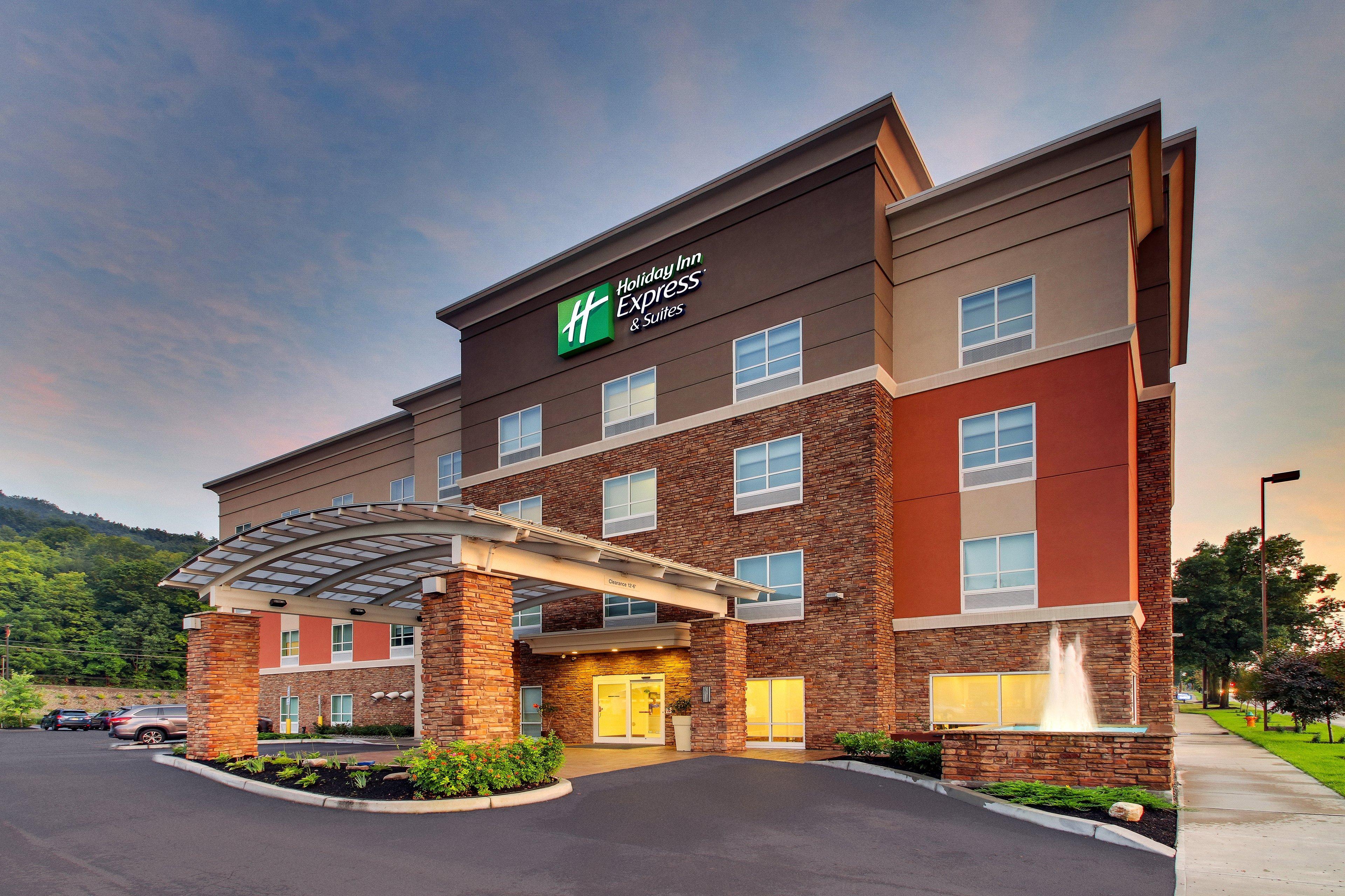 Holiday Inn Express & Suites Ithaca By Ihg Ngoại thất bức ảnh