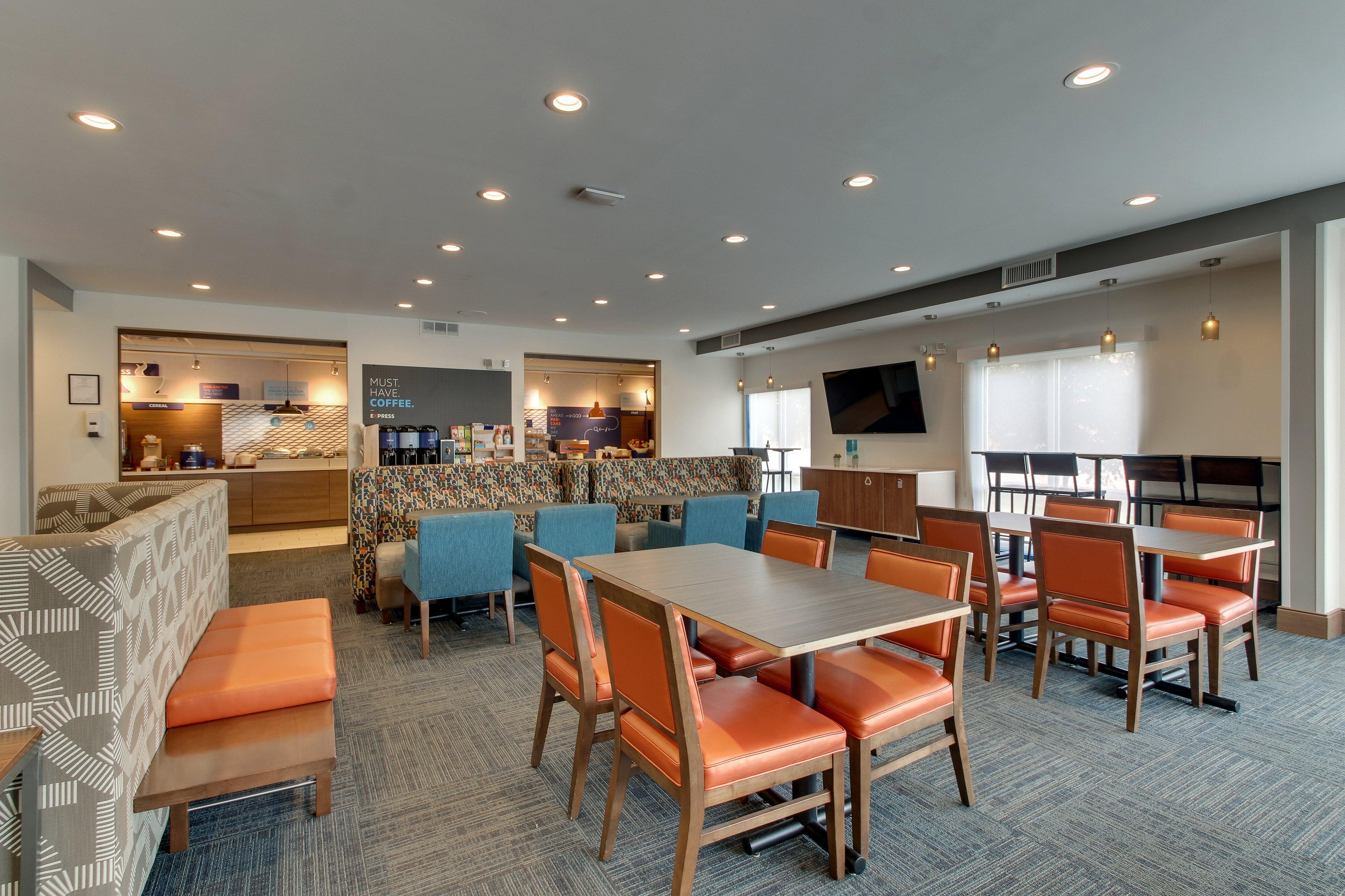Holiday Inn Express & Suites Ithaca By Ihg Ngoại thất bức ảnh