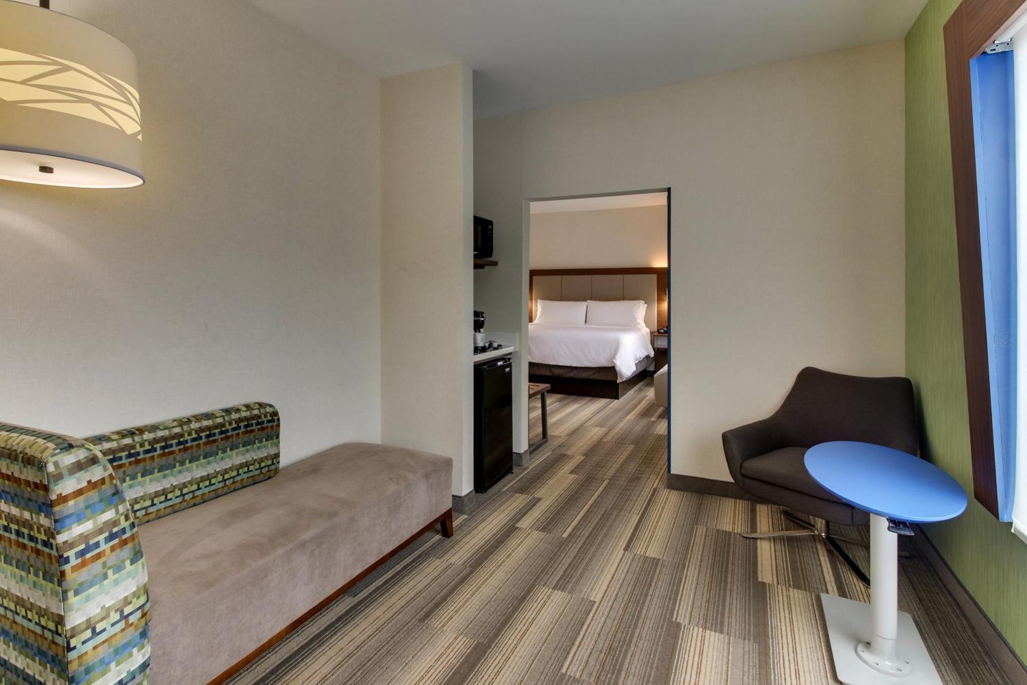 Holiday Inn Express & Suites Ithaca By Ihg Ngoại thất bức ảnh